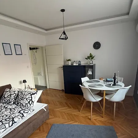 Gabend'i Apartmán *